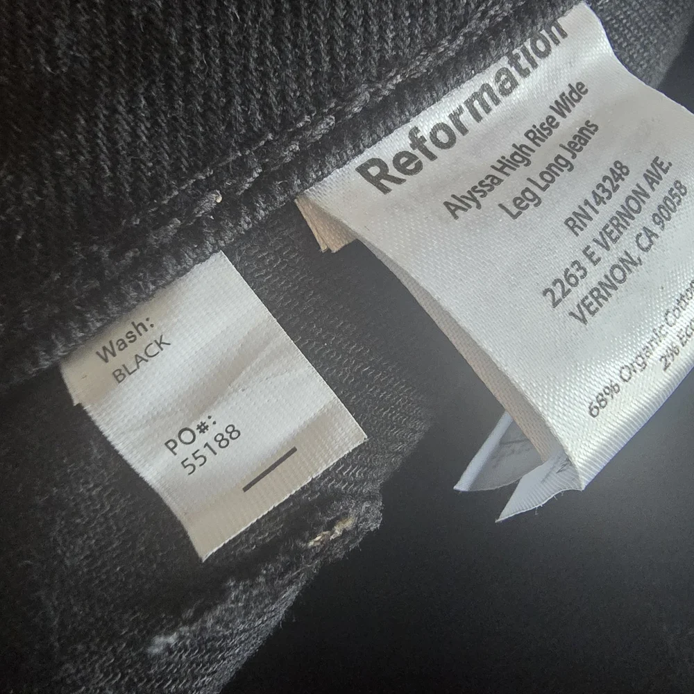 Reformation Alyssa High Rise Wide Leg Long Jeans, Size 32 - Picture 12 of 13